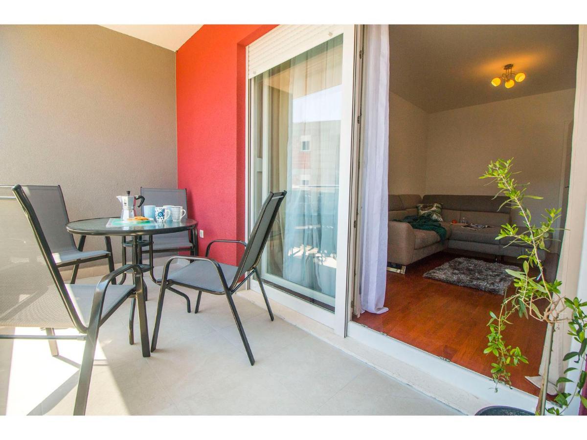 Olive Tree Apartman Podstrana Kültér fotó